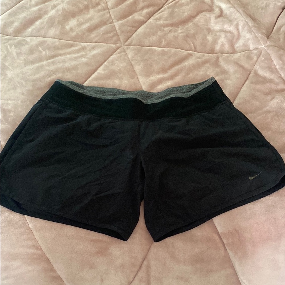 Nike Black and Gray Athletic Shorts Lightweight Elastic Waist